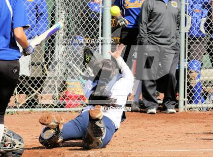 Thumbnail 1 in Freedom vs Foothill (Livermore Stampede) photogallery.
