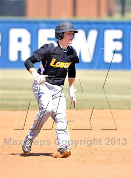 Thumbnail 3 in Cisco vs Bowie (UIL 2A Region 1 Bi-District Playoff) photogallery.