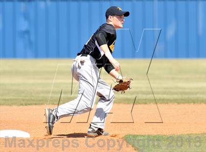 Thumbnail 2 in Cisco vs Bowie (UIL 2A Region 1 Bi-District Playoff) photogallery.