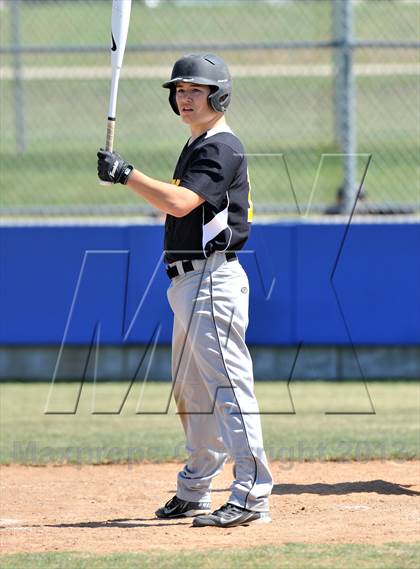 Thumbnail 1 in Cisco vs Bowie (UIL 2A Region 1 Bi-District Playoff) photogallery.