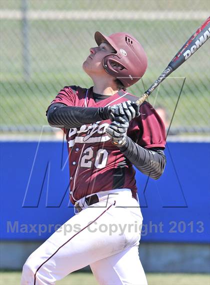 Thumbnail 2 in Cisco vs Bowie (UIL 2A Region 1 Bi-District Playoff) photogallery.