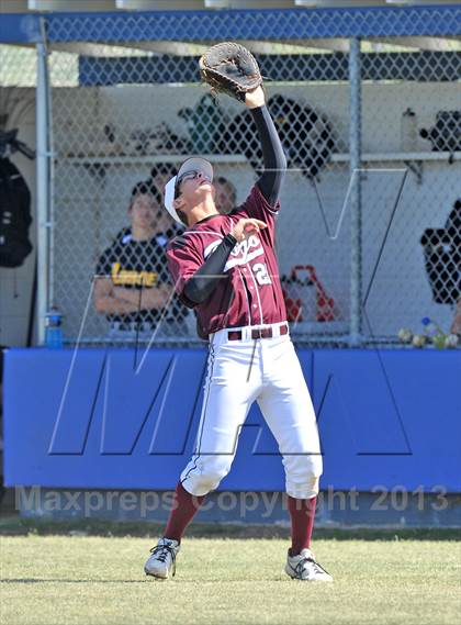 Thumbnail 2 in Cisco vs Bowie (UIL 2A Region 1 Bi-District Playoff) photogallery.