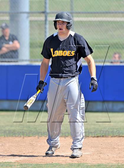 Thumbnail 2 in Cisco vs Bowie (UIL 2A Region 1 Bi-District Playoff) photogallery.