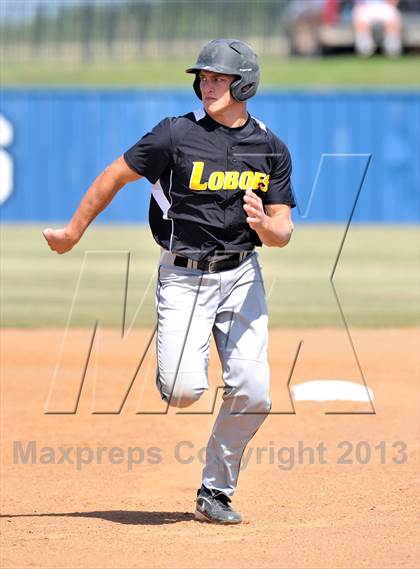 Thumbnail 3 in Cisco vs Bowie (UIL 2A Region 1 Bi-District Playoff) photogallery.