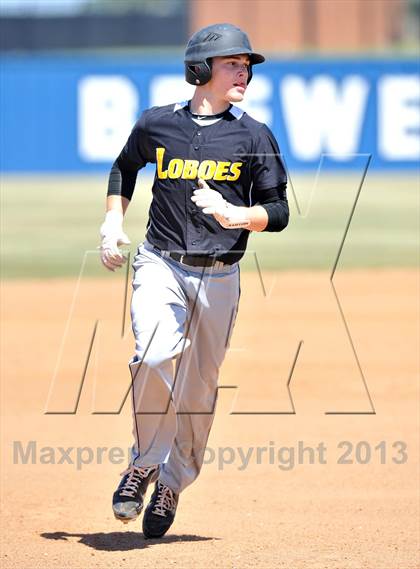 Thumbnail 3 in Cisco vs Bowie (UIL 2A Region 1 Bi-District Playoff) photogallery.