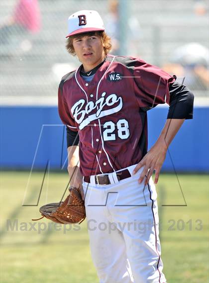 Thumbnail 3 in Cisco vs Bowie (UIL 2A Region 1 Bi-District Playoff) photogallery.