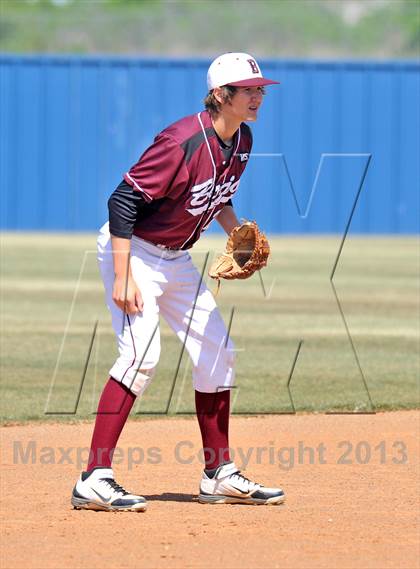 Thumbnail 2 in Cisco vs Bowie (UIL 2A Region 1 Bi-District Playoff) photogallery.