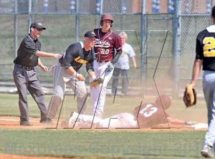 Thumbnail 3 in Cisco vs Bowie (UIL 2A Region 1 Bi-District Playoff) photogallery.