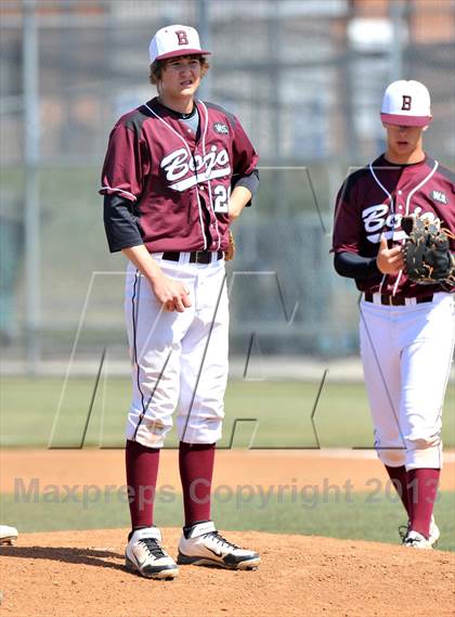 Thumbnail 1 in Cisco vs Bowie (UIL 2A Region 1 Bi-District Playoff) photogallery.