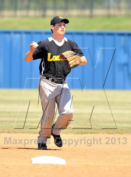 Thumbnail 3 in Cisco vs Bowie (UIL 2A Region 1 Bi-District Playoff) photogallery.