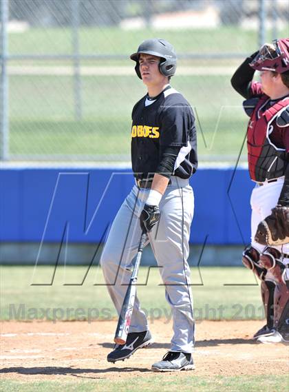 Thumbnail 3 in Cisco vs Bowie (UIL 2A Region 1 Bi-District Playoff) photogallery.