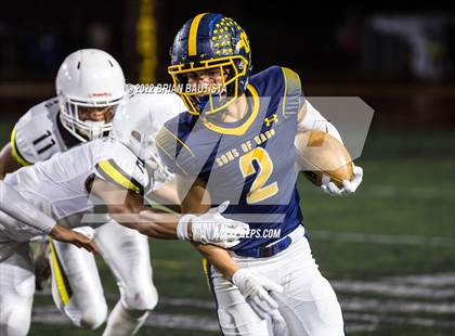 Thumbnail 2 in Punahou vs Mililani (HHSAA Division 1-Open Semifinal) photogallery.
