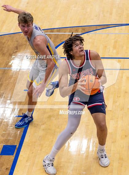 Thumbnail 2 in Springville vs. Montverde Academy (5 for the Fight National Hoopfest) photogallery.