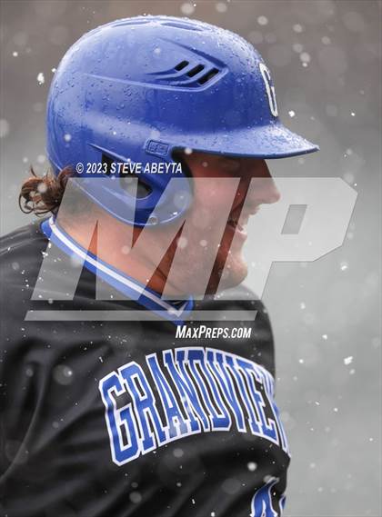 Thumbnail 2 in ThunderRidge vs Grandview (Coors Field) photogallery.