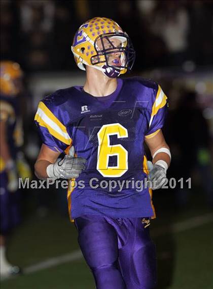 Thumbnail 1 in Escalon vs. Calaveras (CIF SJS D4 Final) photogallery.