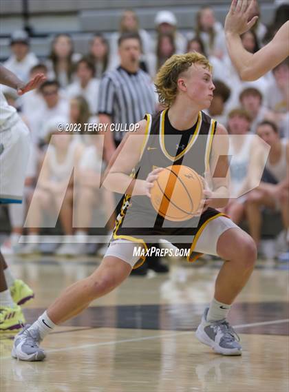 Thumbnail 2 in Davis @ Farmington photogallery.