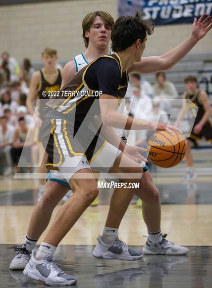 Thumbnail 3 in Davis @ Farmington photogallery.