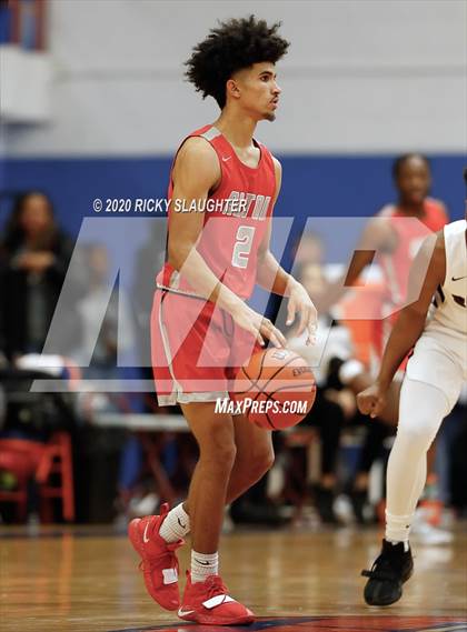 Thumbnail 2 in Alton vs. Cardinal Ritter (King Classic in the City of Champions)  photogallery.