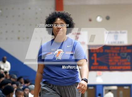 Thumbnail 3 in Alton vs. Cardinal Ritter (King Classic in the City of Champions)  photogallery.