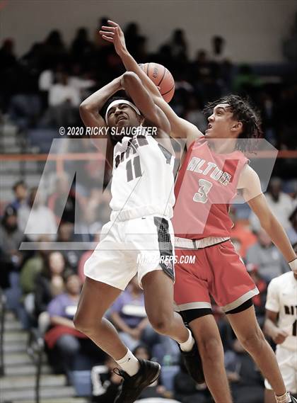 Thumbnail 1 in Alton vs. Cardinal Ritter (King Classic in the City of Champions)  photogallery.