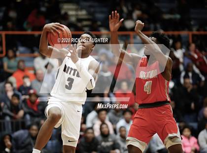Thumbnail 2 in Alton vs. Cardinal Ritter (King Classic in the City of Champions)  photogallery.