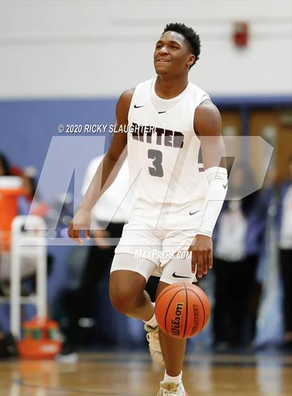 Thumbnail 1 in Alton vs. Cardinal Ritter (King Classic in the City of Champions)  photogallery.