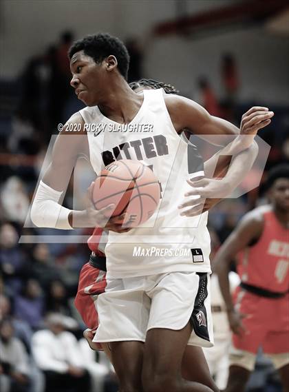Thumbnail 3 in Alton vs. Cardinal Ritter (King Classic in the City of Champions)  photogallery.