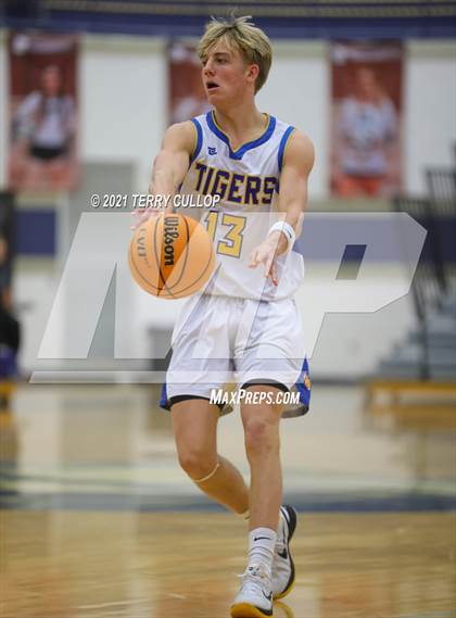 Thumbnail 3 in Bingham vs. Orem (Charger Tournament of Champions) photogallery.