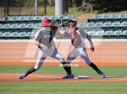 Thumbnail 3 in Merit Preparatory Academy vs. American Heritage (UHSAA 2A Fall Semifinal) photogallery.