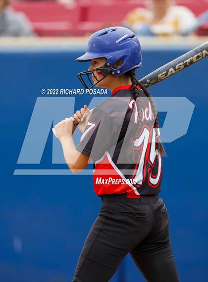 Thumbnail 1 in Arvin vs. Nipomo (CIF CS Division VI Championship) photogallery.