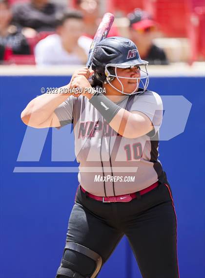 Thumbnail 2 in Arvin vs. Nipomo (CIF CS Division VI Championship) photogallery.