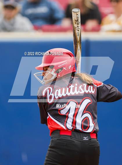 Thumbnail 2 in Arvin vs. Nipomo (CIF CS Division VI Championship) photogallery.