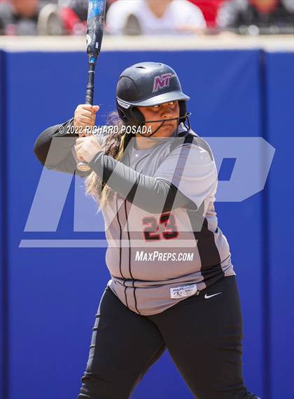 Thumbnail 3 in Arvin vs. Nipomo (CIF CS Division VI Championship) photogallery.