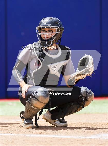 Thumbnail 3 in Arvin vs. Nipomo (CIF CS Division VI Championship) photogallery.