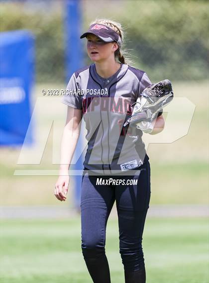 Thumbnail 3 in Arvin vs. Nipomo (CIF CS Division VI Championship) photogallery.