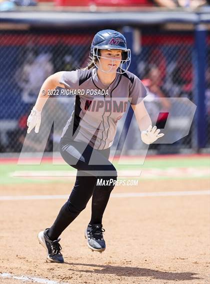 Thumbnail 3 in Arvin vs. Nipomo (CIF CS Division VI Championship) photogallery.