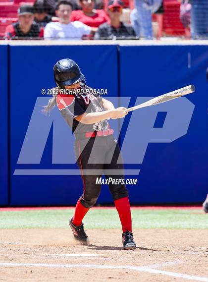 Thumbnail 3 in Arvin vs. Nipomo (CIF CS Division VI Championship) photogallery.