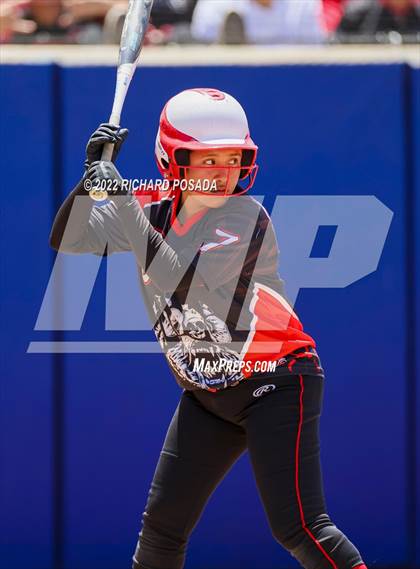 Thumbnail 1 in Arvin vs. Nipomo (CIF CS Division VI Championship) photogallery.