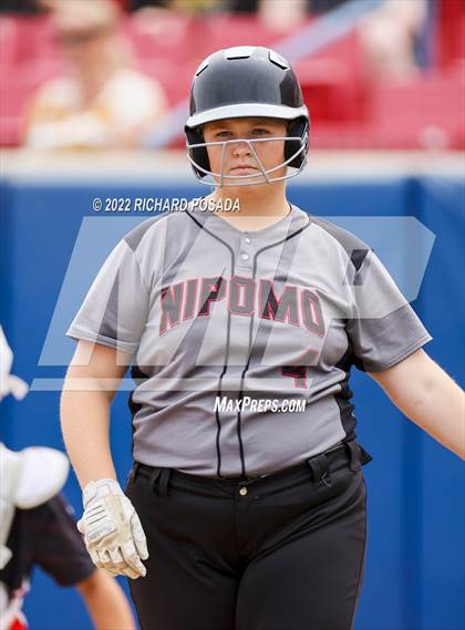 Thumbnail 2 in Arvin vs. Nipomo (CIF CS Division VI Championship) photogallery.