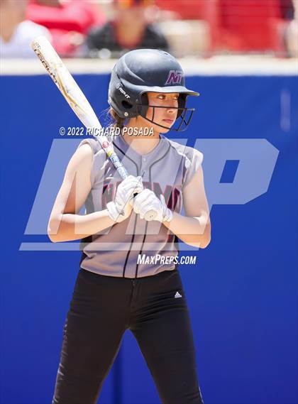 Thumbnail 1 in Arvin vs. Nipomo (CIF CS Division VI Championship) photogallery.