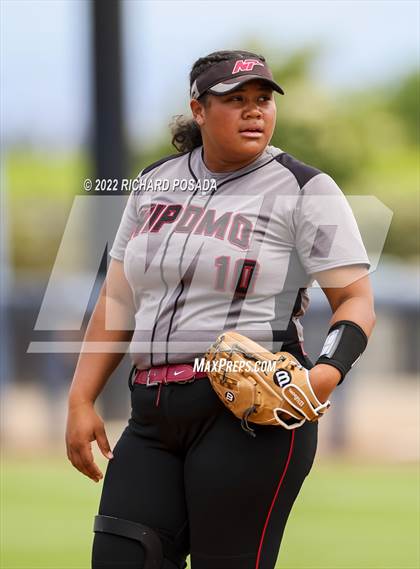 Thumbnail 3 in Arvin vs. Nipomo (CIF CS Division VI Championship) photogallery.