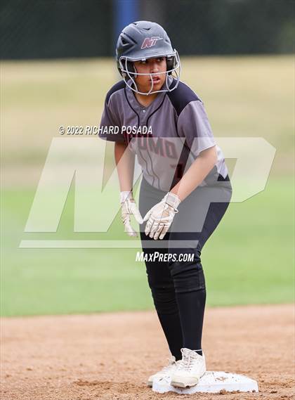Thumbnail 3 in Arvin vs. Nipomo (CIF CS Division VI Championship) photogallery.