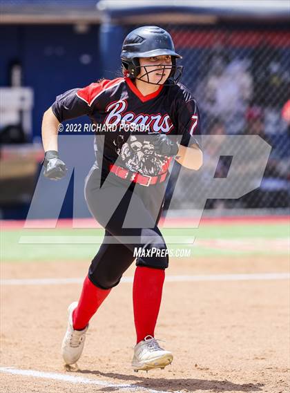 Thumbnail 1 in Arvin vs. Nipomo (CIF CS Division VI Championship) photogallery.
