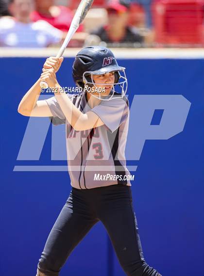 Thumbnail 1 in Arvin vs. Nipomo (CIF CS Division VI Championship) photogallery.