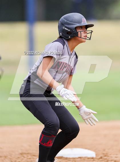 Thumbnail 3 in Arvin vs. Nipomo (CIF CS Division VI Championship) photogallery.