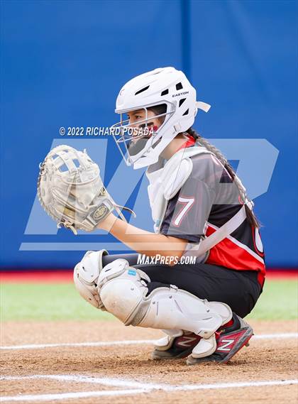 Thumbnail 1 in Arvin vs. Nipomo (CIF CS Division VI Championship) photogallery.