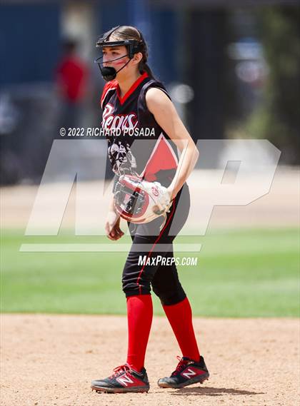 Thumbnail 2 in Arvin vs. Nipomo (CIF CS Division VI Championship) photogallery.