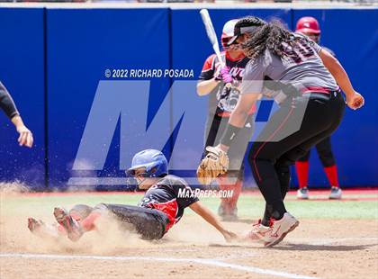 Thumbnail 1 in Arvin vs. Nipomo (CIF CS Division VI Championship) photogallery.