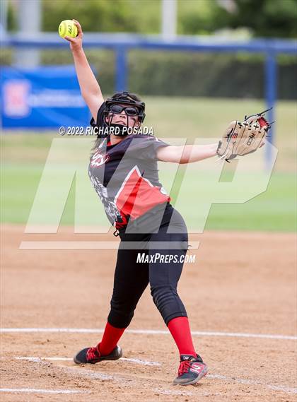 Thumbnail 1 in Arvin vs. Nipomo (CIF CS Division VI Championship) photogallery.