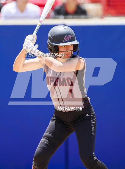 Thumbnail 2 in Arvin vs. Nipomo (CIF CS Division VI Championship) photogallery.